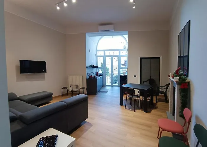 Un Posto A * Неаполь